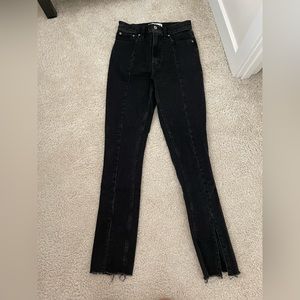 Abercrombie black high-rise skinny jeans with vent hem - size 25R